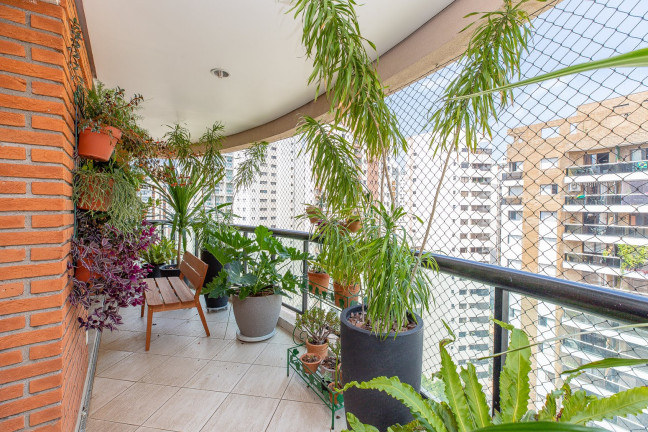 Imagem Apartamento com 3 Quartos à Venda, 161 m² em Vila Uberabinha - São Paulo
