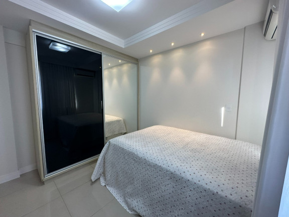Imagem Apartamento com 3 Quartos à Venda, 117 m² em Kobrasol - São José