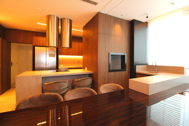 Imagem Apartamento com 3 Quartos à Venda, 308 m² em Bigorrilho - Curitiba