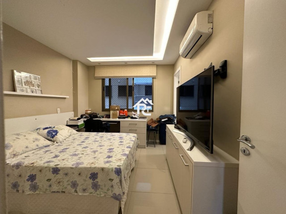 Imagem Apartamento com 3 Quartos à Venda, 145 m² em Icaraí - Niterói
