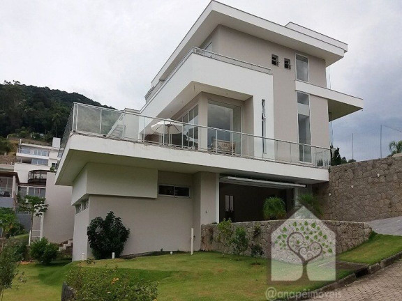Foto do imóvel: Casa de Condomínio com 4 Quartos à Venda, 530 m² em Córrego Grande - Florianópolis
