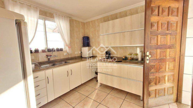 Foto do imóvel: Sobrado com 3 Quartos à Venda, 170 m² em Boqueirão - Curitiba