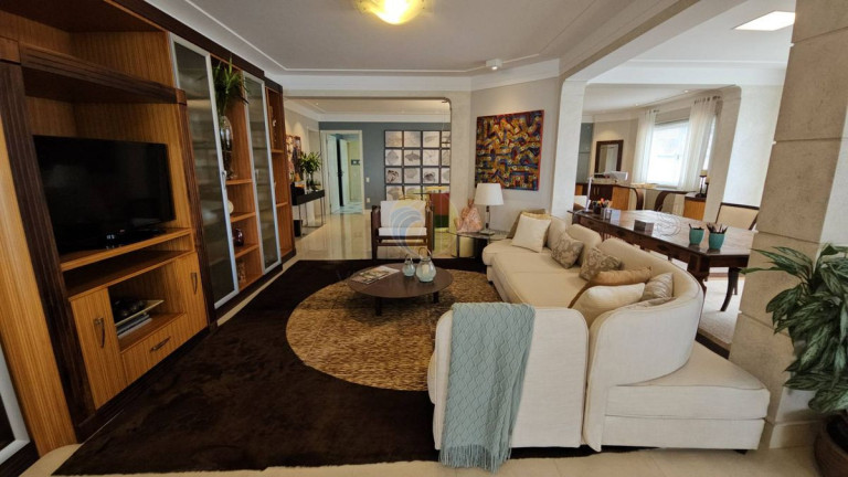Imagem Apartamento com 4 Quartos à Venda, 373 m² em Centro - Balneário Camboriú