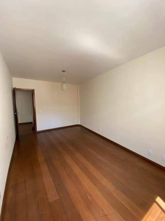 Imagem Apartamento com 5 Quartos à Venda,  em Centro - Nova Friburgo