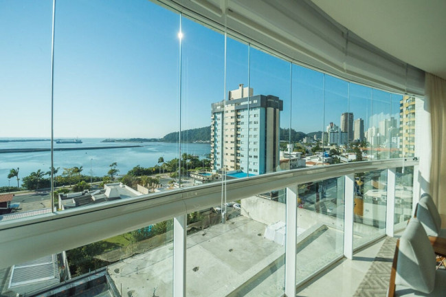 Imagem Apartamento com 4 Quartos à Venda, 283 m² em Fazenda - Itajaí