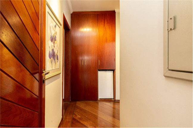 Imagem Casa com 4 Quartos à Venda,  em City América - São Paulo