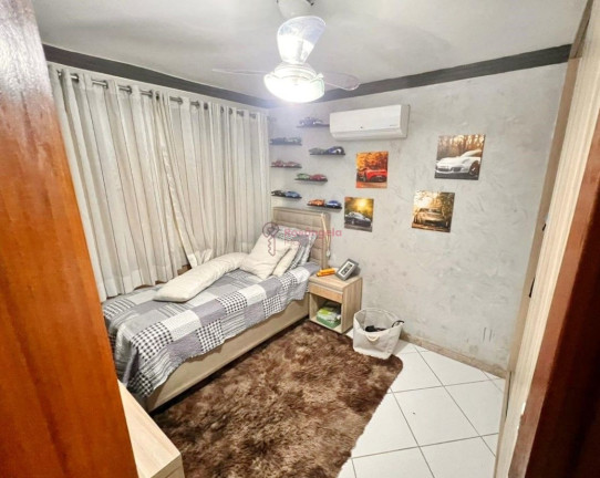 Imagem Casa com 3 Quartos à Venda, 280 m² em Santos Dumont - Vila Velha