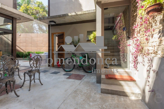 Casa com 3 Quartos à Venda, 202 m² em Perdizes - São Paulo
