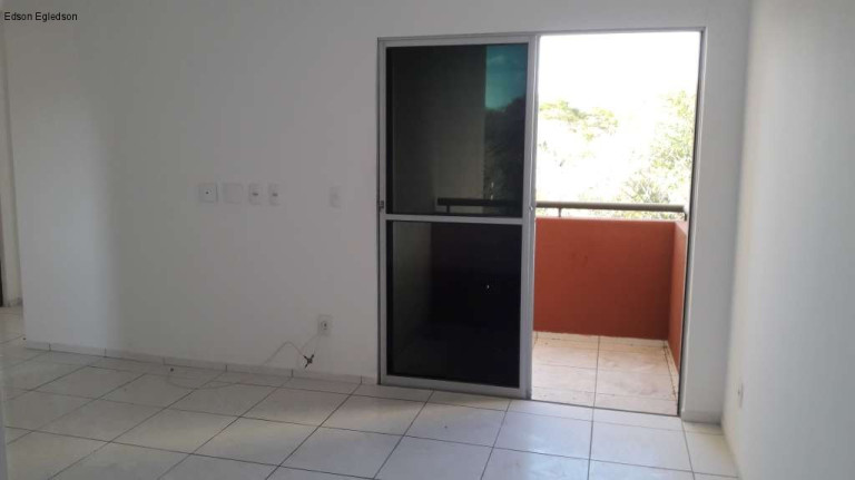 Imagem Apartamento com 3 Quartos à Venda, 70 m² em Planalto - Teresina