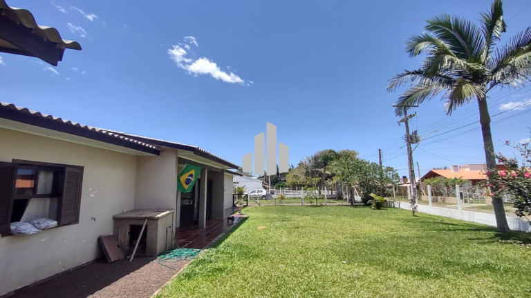 Imagem Casa com 3 Quartos à Venda, 195 m² em Praia Itapeva - Torres