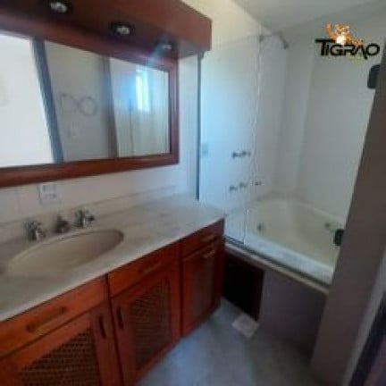 Imagem Apartamento com 3 Quartos à Venda, 129 m² em Centro - Joinville