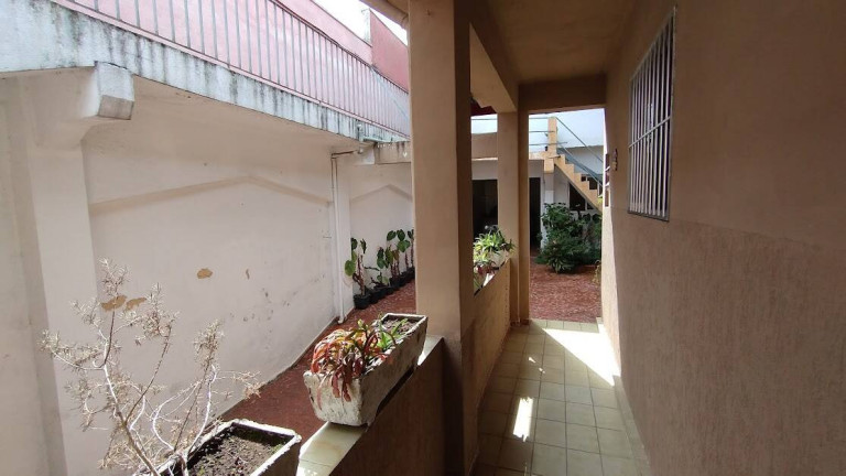 Casa com 3 Quartos à Venda, 240 m² em Vila Ema - São Paulo