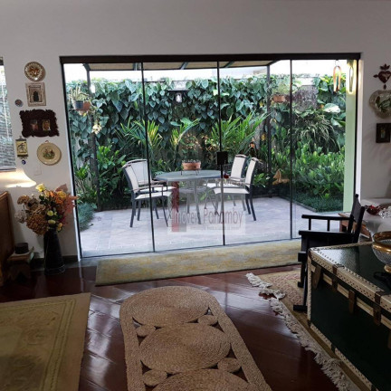 Casa com 4 Quartos à Venda, 430 m² em Alto De Pinheiros - São Paulo