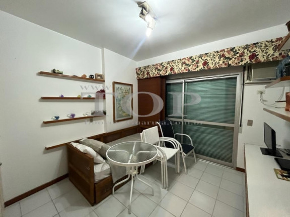 Imagem Apartamento com 4 Quartos à Venda, 158 m² em Pitangueiras - Guarujá