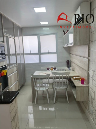 Imagem Casa com 5 Quartos à Venda, 220 m² em Recreio Dos Bandeirantes - Rio De Janeiro