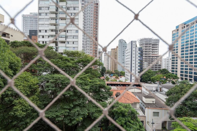 Imagem Imóvel com 3 Quartos à Venda, 125 m² em Moema - São Paulo