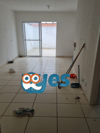 Imagem Casa com 2 Quartos para Alugar, 100 m² em Registro - Feira De Santana