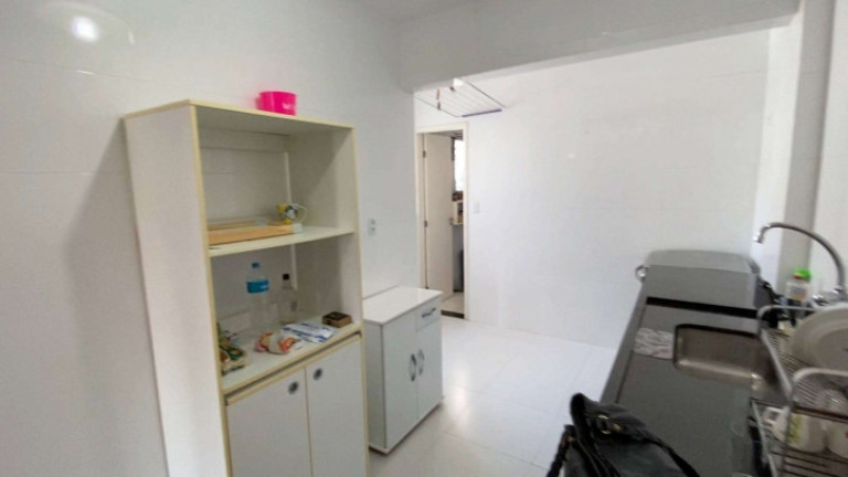 Imagem Apartamento com 2 Quartos à Venda, 70 m² em Centro - Cabo Frio
