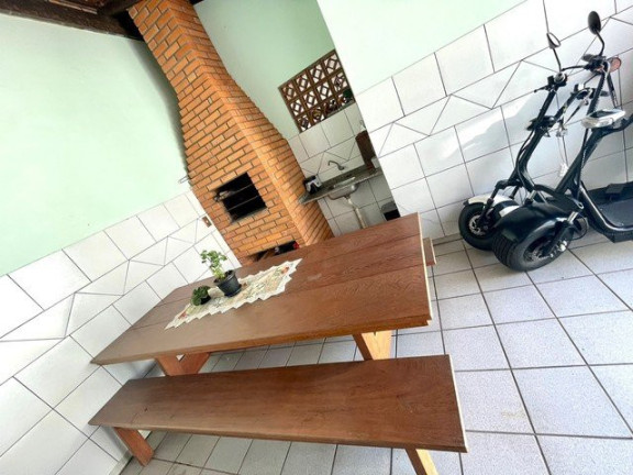 Imagem Casa com 3 Quartos à Venda, 170 m² em Flor De Napolis - São José