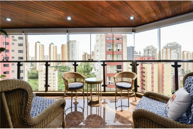 Imagem Apartamento com 4 Quartos à Venda, 220 m² em Panamby - São Paulo