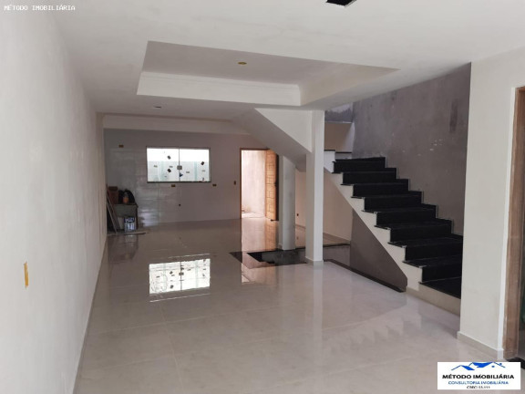 Imagem Casa com 4 Quartos à Venda, 170 m² em Parque São Vicente - Mauá
