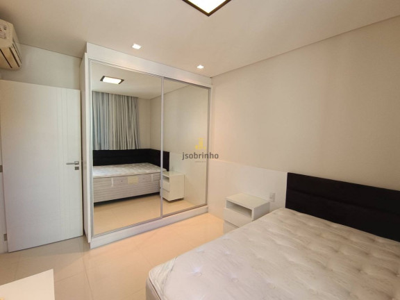 Imagem Apartamento com 3 Quartos à Venda, 120 m² em Meia Praia - Itapema