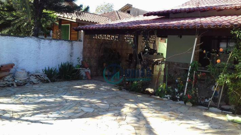 Imagem Casa com 2 Quartos à Venda, 360 m² em Itaipu - Niterói