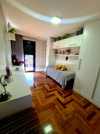 Imagem Casa com 3 Quartos à Venda, 300 m² em Bigorrilho - Curitiba