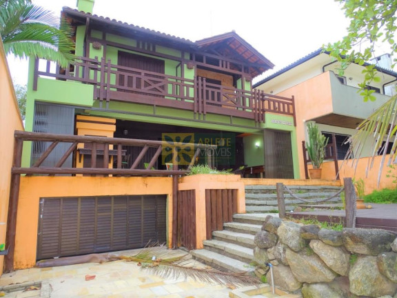 Imagem Casa com 6 Quartos para Alugar ou Temporada, 400 m² em Centro - Porto Belo