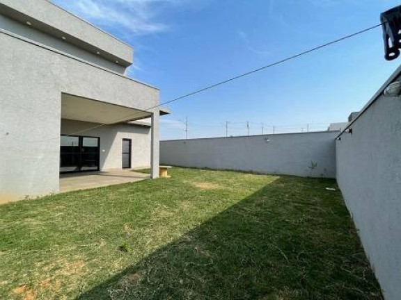 Imagem Casa com 4 Quartos à Venda, 223 m² em Parque Residencial Maria Elmira - Caçapava