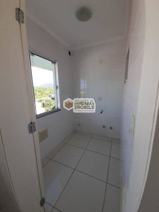 Imagem Apartamento com 2 Quartos à Venda, 76 m² em Santinho - Florianópolis