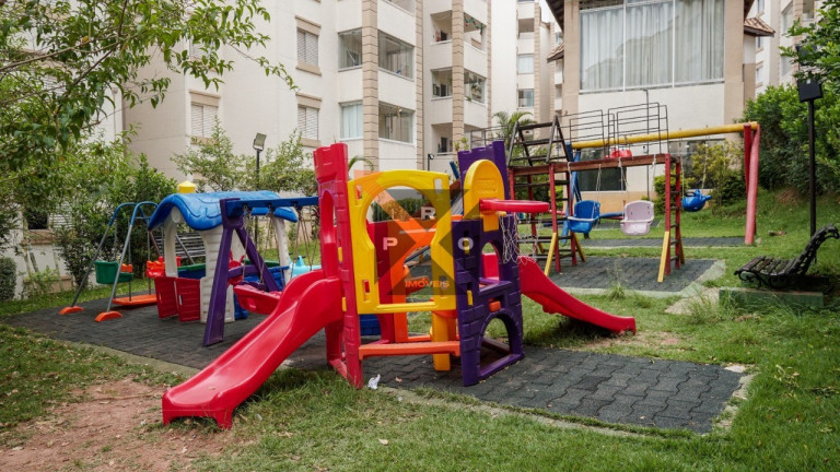 Apartamento com 2 Quartos à Venda, 60 m² em Campo Limpo - São Paulo