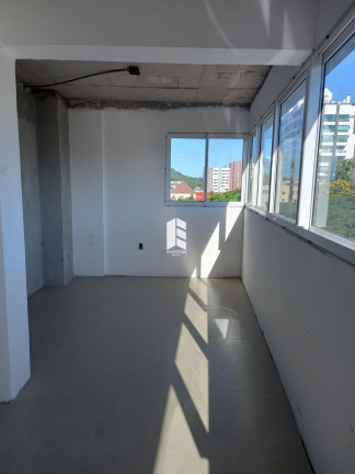 Imagem Apartamento com 3 Quartos à Venda, 211 m² em Centro - Santa Maria