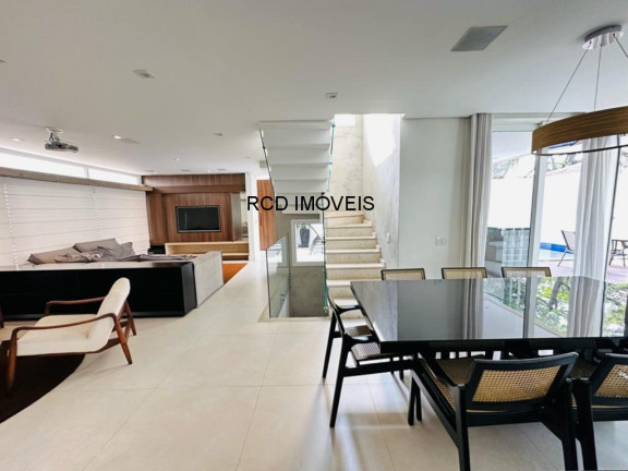 Casa com 4 Quartos à Venda, 310 m² em Campo Belo - São Paulo