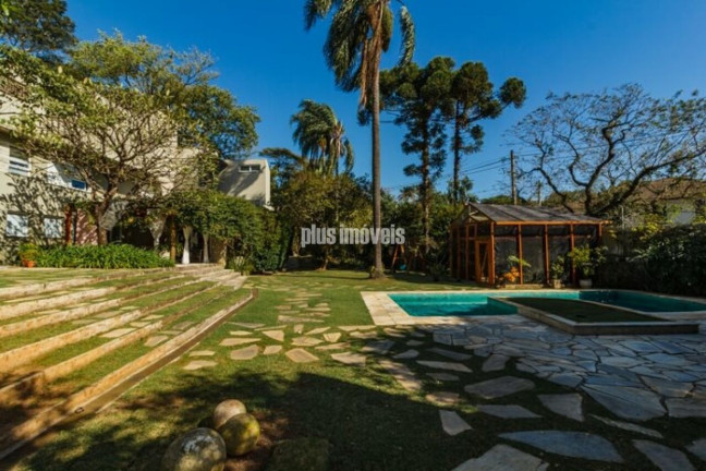 Casa com 4 Quartos à Venda, 878 m² em Jardim Guedala - São Paulo