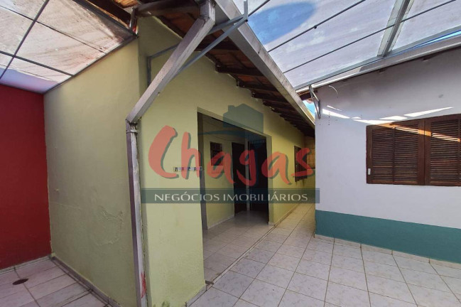 Imagem Casa com 4 Quartos para Alugar, 140 m² em Centro - Caraguatatuba