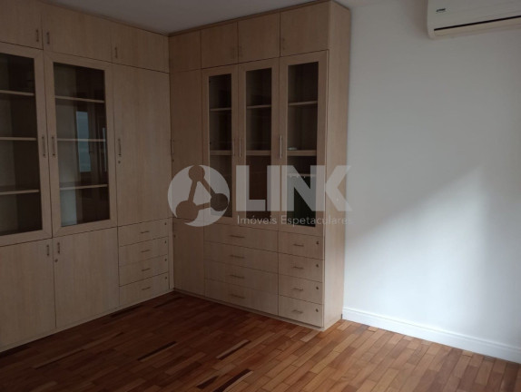 Imagem Apartamento com 3 Quartos à Venda, 111 m² em Floresta - Porto Alegre