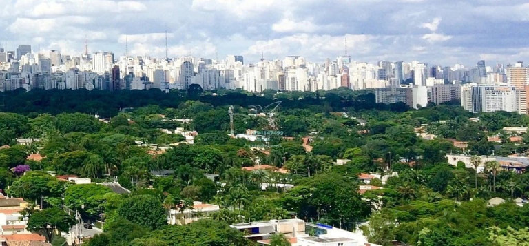 Casa com 4 Quartos à Venda, 893 m² em Jardim Europa - São Paulo