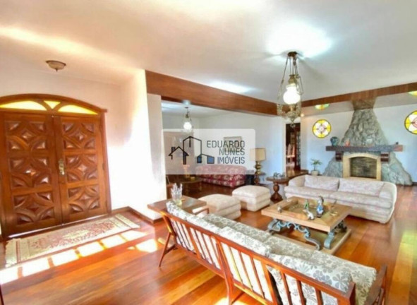 Foto do imóvel: Casa com 5 Quartos à Venda,  em Mangabeiras - Belo Horizonte