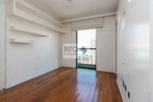 Apartamento com 4 Quartos à Venda, 255 m² em Indianópolis - São Paulo