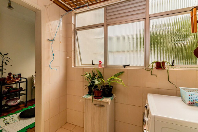 Imagem Apartamento com 2 Quartos à Venda, 84 m² em Menino Deus - Porto Alegre