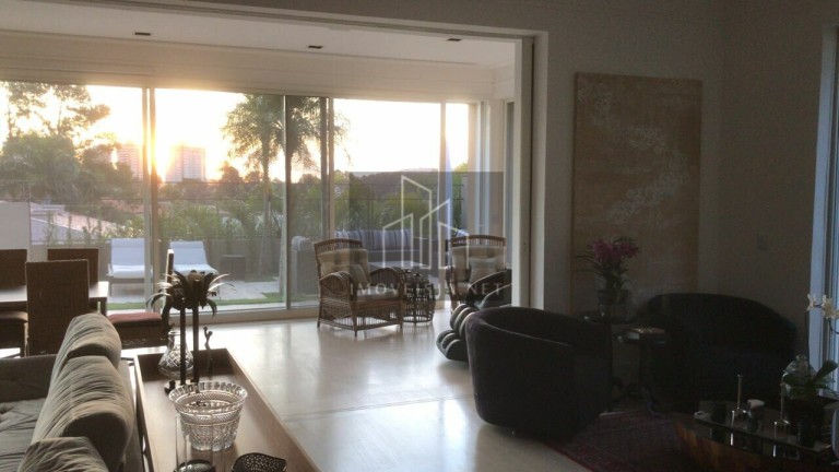 Imagem Casa com 4 Quartos à Venda, 608 m² em Alphaville Residencial Um - Barueri