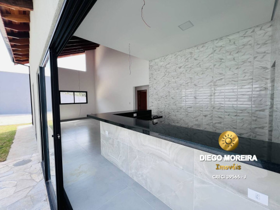 Imagem Casa com 3 Quartos à Venda, 222 m² em Jardim Estância Brasil - Atibaia