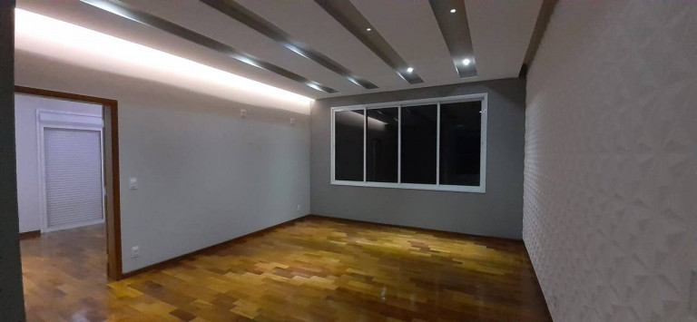 Imagem Casa com 4 Quartos à Venda, 400 m² em Centro - Boituva