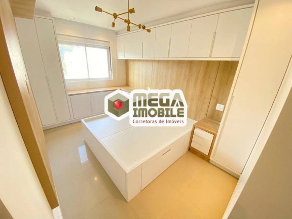 Imagem Apartamento com 2 Quartos à Venda, 70 m² em Pantanal - Florianópolis