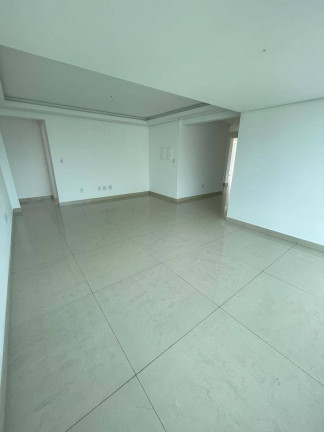 Imagem Apartamento com 4 Quartos à Venda, 217 m² em Centro - Canoas