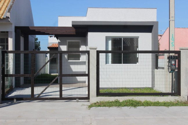Imagem Casa com 2 Quartos à Venda, 70 m² em Village - Capao Da Canoa