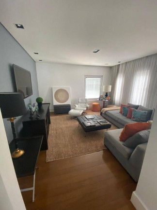 Imagem Casa com 5 Quartos à Venda, 1.800 m² em Alphaville Residencial Zero - Barueri