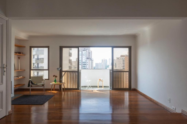 Imagem Apartamento com 3 Quartos à Venda, 130 m² em Vila Suzana - São Paulo