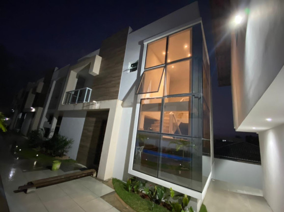 Foto do imóvel: Casa com 4 Quartos à Venda, 135 m² em Pitangueiras - Lauro De Freitas